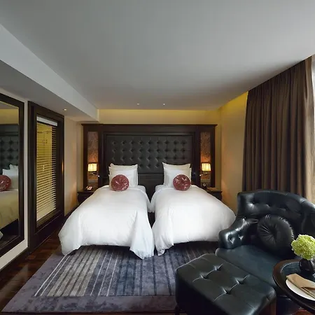 Paradise Suites Hotel Ha Long Exterior photo