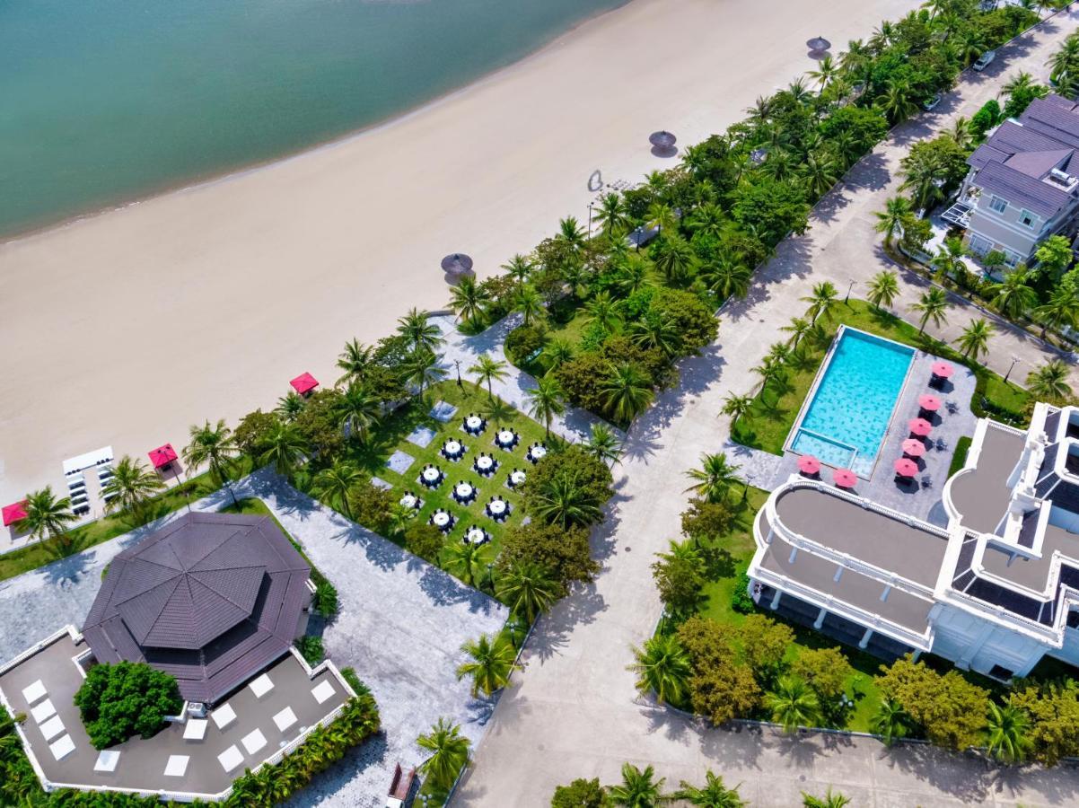 Hotel Paradise Hạ Long